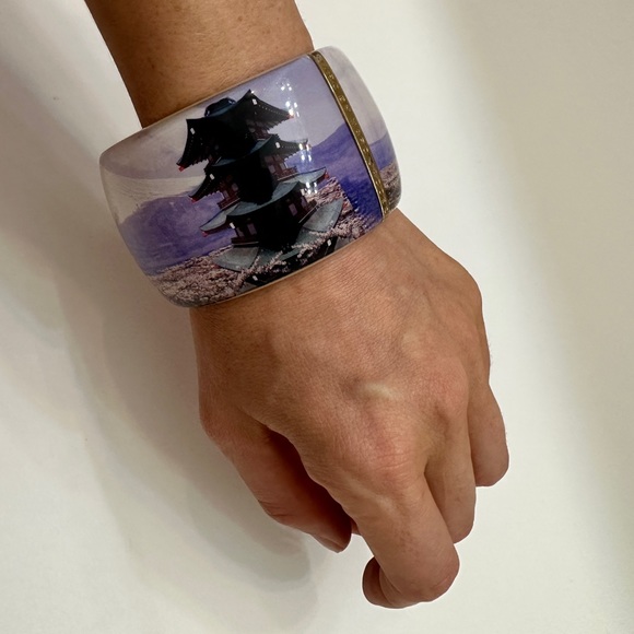 Marc by Marc Cuff - Picture 8 of 11